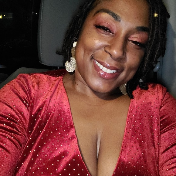 tia_barnes